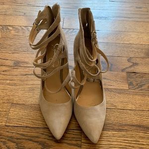 Jessica Simpson suede 4 in heels